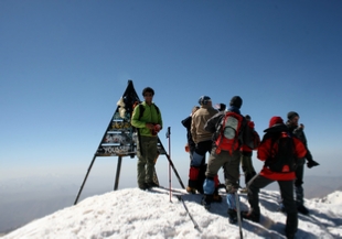4 days tour Fes to Toubkal in Atlas mountains, 2,3,4 days Fes to Toubkal trekking