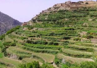 Randonnée dans les villages berbères de 4 jours dans l'Atlas,4 Jours Vallée heureuse des Bougmez trekking Maroc