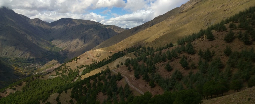 Randonnée dans les villages berbères de 4 jours dans l'Atlas,4 Jours Vallée heureuse des Bougmez trekking Maroc